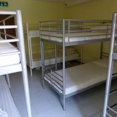 טביליסי Why Me Eco-Friendly Hostel מראה חיצוני תמונה