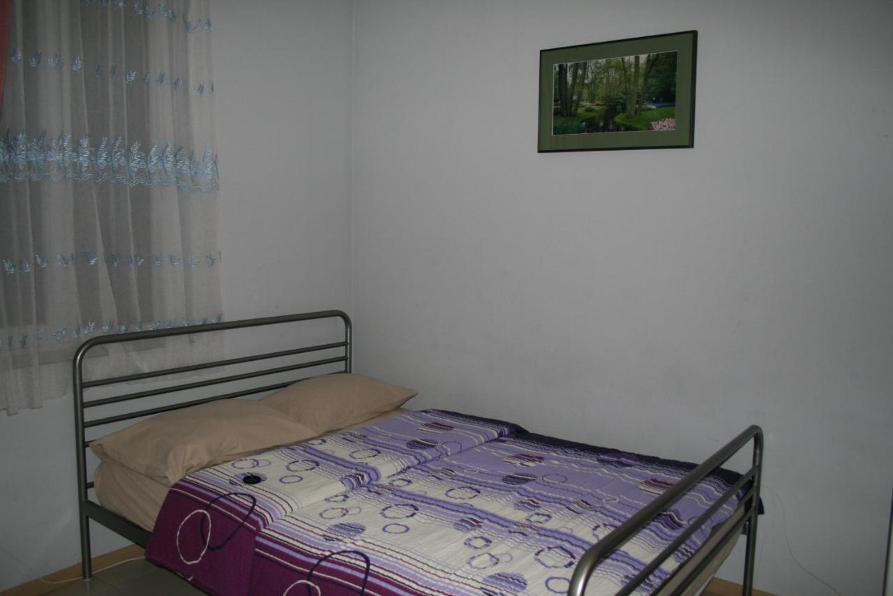 טביליסי Why Me Eco-Friendly Hostel מראה חיצוני תמונה