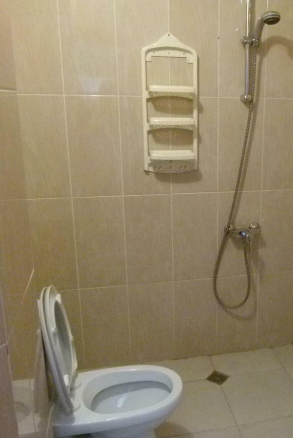 טביליסי Why Me Eco-Friendly Hostel מראה חיצוני תמונה